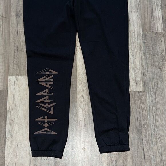 DEF LEPPARD Black Joggers-M NWT! - Picture 4 of 8